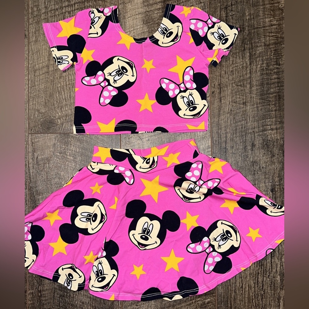 Spoiled & Flashy NWOT 9/10 Disney